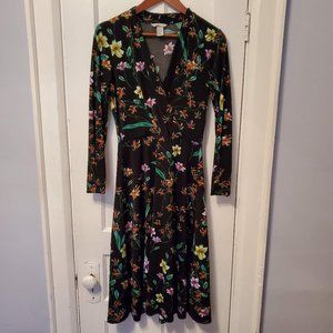 ⭐Host Pick⭐ H&M | Black Floral Midi Dress